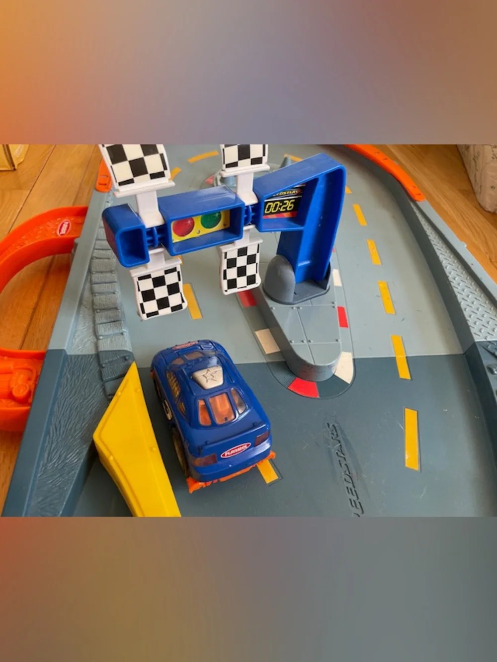 Playskool Speedstars Maximum Thrills Raceway